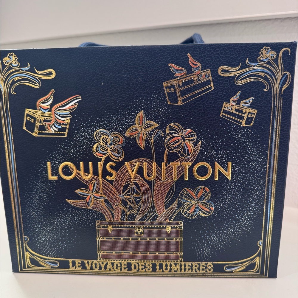 Louis Vuitton 2025 Holiday Shopping Bag